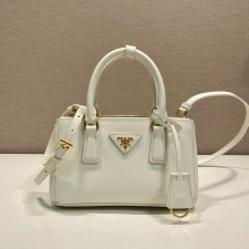 최고퀄 프라다 사피아노 레더 미니백 슬레이트 그레이 1BA916